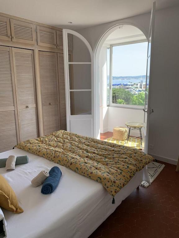 Maison De Village Renovee Avec Vue Mer Exceptionnelle Sainte-Maxime Exteriér fotografie