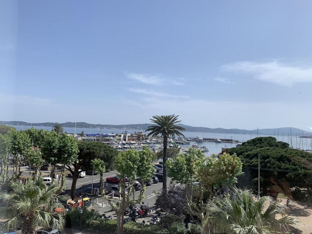 Maison De Village Renovee Avec Vue Mer Exceptionnelle Sainte-Maxime Exteriér fotografie